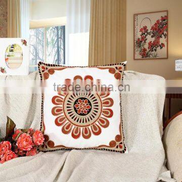 2015 New Style Cushion With Character