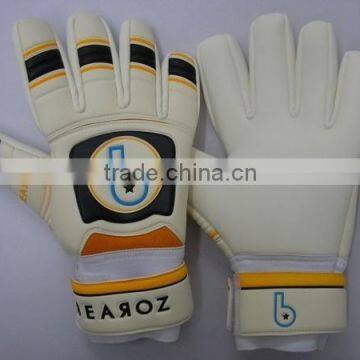 B Goalkeepr gloves