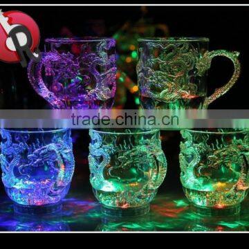 Party KTV Bar Supplies Emitting Luminescent Glass Goblet Cocktail Colorful Flashing Cup photo-4