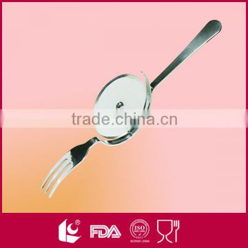 06A0103 pizza wheel/fork,2 in 1