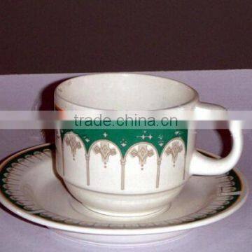 2014 wholesale bone china tea cup and saucer for Pakistan market