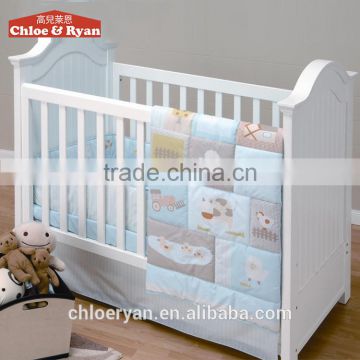 European Luxury White and Golden Wooden Crib Baby Cot