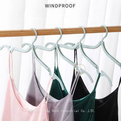 4 Colors to Choose From Convenient Travel Folding Children Adult Plastic Hangers photo-5