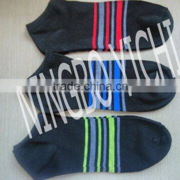 men multicolor stripes socks