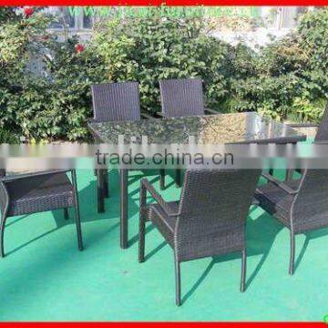 rattan table/garden table