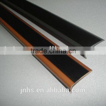 Stainless steel+rubber step tread nosing