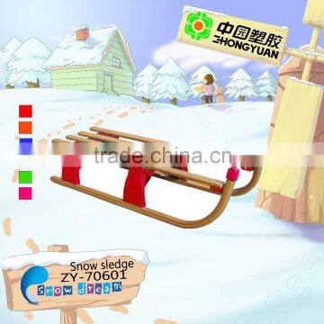 Wooden children snowsledge