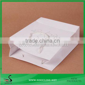 Sinicline Factory Design Fashion Silver Logo Shopping Paper Bag