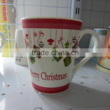 2015 12oz Christmas designed V-shaped ceramic mug