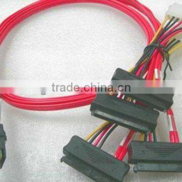 LSI 07-00021-01 / Molex 74562-7500 Internal MiniSAS SFF-8087 to (4) SFF-8482 w/4-pin Power