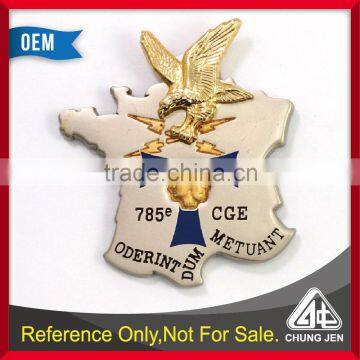 Supplier 3D embossed animal eagle pin badge