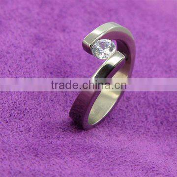 popular wedding silver ringwith 316L stainless steel CZ ring