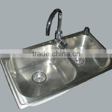 San Andreas double kitchen sinks