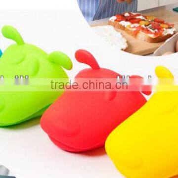 Heat resistant colorful silicone gloves for cooking