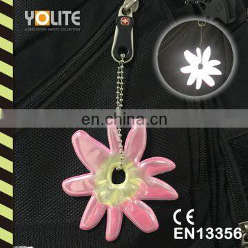 2017 Best Sales Flower Reflective hanger on the backpack for Kids Safety in CE EN71 / EN13356