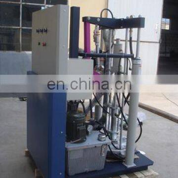 Insulated glass silicone spreading machine