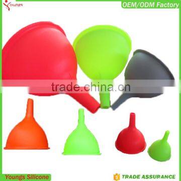Custom Silicone Utensils Collapsible Silicone Funnel Large Funnel Barrel Funnel photo-3