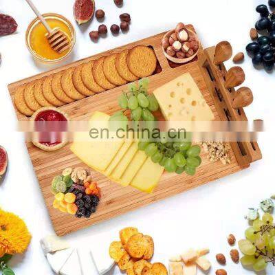 Wholesale Eco Friendly Restaurant Large Natural Bamboo Cheese Cutting Board Set