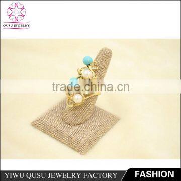 2015 Yiwu New Products Gold Plated With 2 Pcs Imitation Pearls and 2 Pcs Sapphire Plastic Beads photo-2