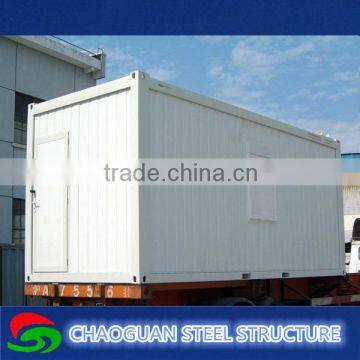 Prefabricated steel frame sandwich panel house