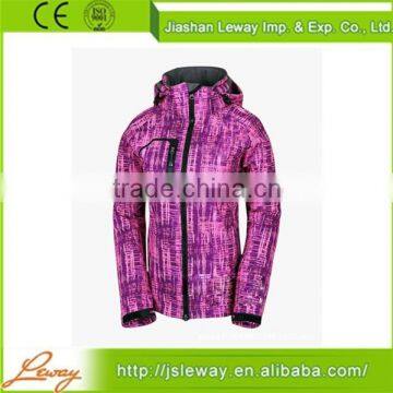 China custom product purple softshell jacket