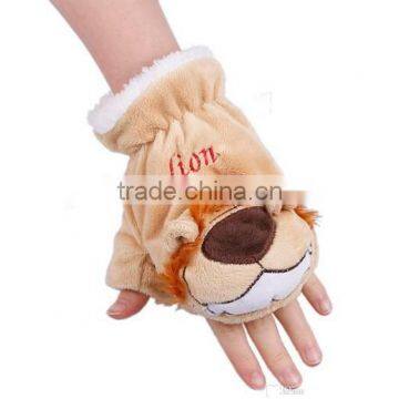 2015 new style Plush stuffed lovely bear gloves/ antique animals baby bath gloves
