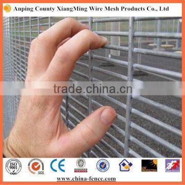 Galvanized/PVC Coated Iron Anti Climb Fence