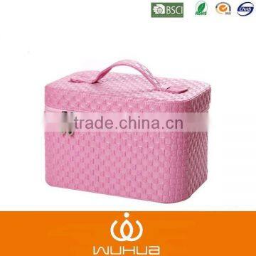 Pink kintted styles material plastic makeup box