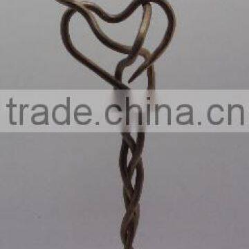 Iron Candle Holder Swirl Shape