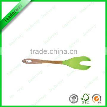 Kitchen gadget silicone baby scoop with bamboo handle