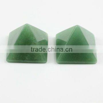 SL72526 Green aventurine stone energy pyramid