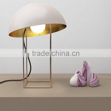 Special Design American Style Antique Brass Table Lamp