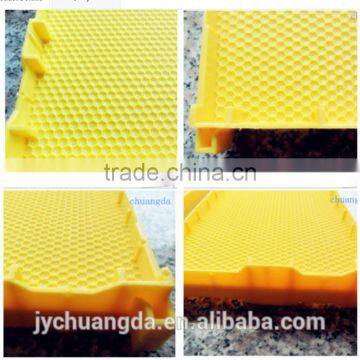 Beehive Tools Beeswax Foundation Plastic Bee Frame photo-4