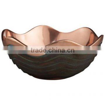 Sam4081 Copper Bowl with shiny copper finish and black outside