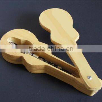 2015 new custom guitar shaped decor wooden pen case