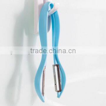Wholesale Stock Colorful Hanging Double Fruit Vegetable Peelers photo-6