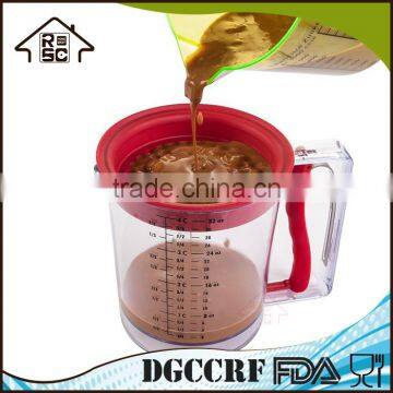 NBRSC Cheap Kitchen Fat Grease Gravy Separator Plastic 4 Cup Measuring Oil Cup photo-4