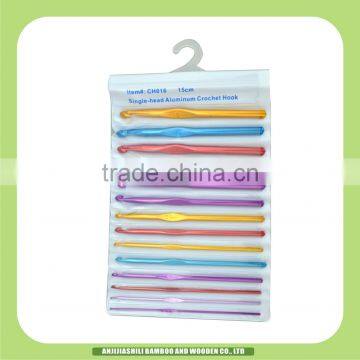 Multicolor Metal crochet hooks 14pc