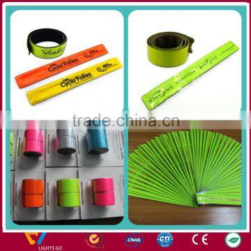 glow in the dark custom promotion gift pvc reflective snap wrap