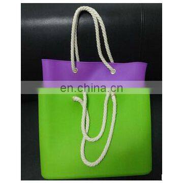 2017Alibaba on line cheaper silicone beach bag/silicone women handbags