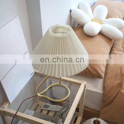 Modern Simple Pleated Fabric Lamp Corner Bedside Reading Table Lighting For Hotel Home Led Night Light