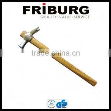 ITALY-TYPE CLAW HAMMER WITH TPR HANDLE