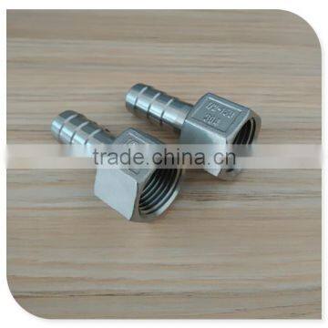 Grade 304 1/2" Hose Barb x 1/2" Female NPT Class 150