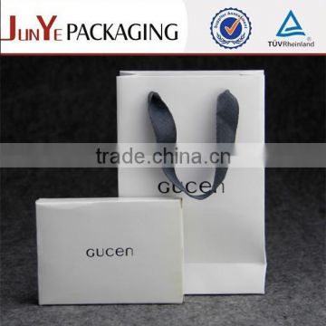 Christmas packing lovely decorate white Kraft gift paper bag