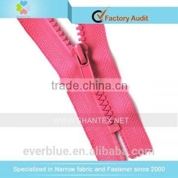 NO.5 plastic zipper triangle teeth