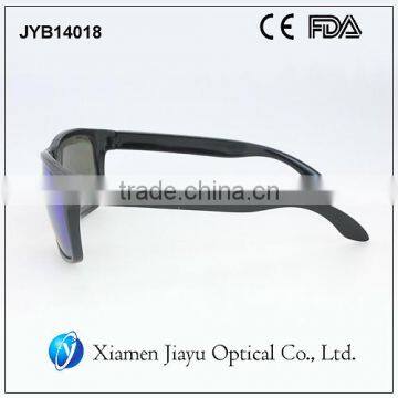 Polarized Lenses Black Sunglasses for Man photo-4