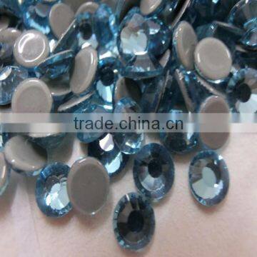 China factory wholesale decorative shiny leed free and multi size cheap loose Decorative Ornament rhinestone from Pujiang