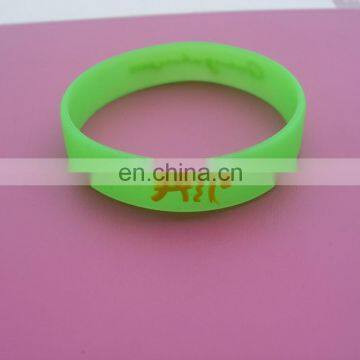 embossed 3D logo silicone wristband for wholesale