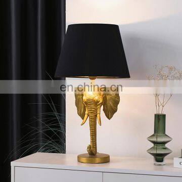 Европейские украшения для гостиничных спален. Ветхая лампа, тёплая лампа на тумбочке в виде слона для гостиной photo-2