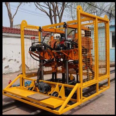 Automatic rail tamping machine for track ballast tamping work